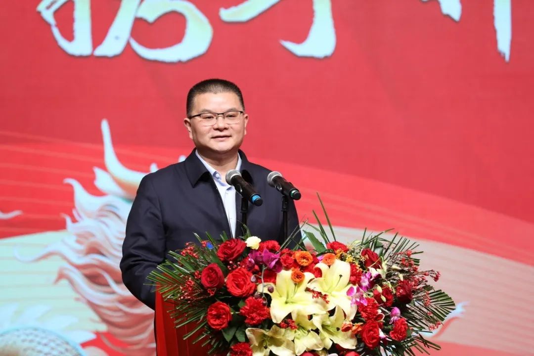 花花牛乳業(yè)30周年暨2024年客戶大會(huì)圓滿召開！