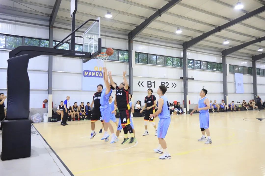 花花牛丨奪冠，奪冠，奪冠！??！用冠軍為中國健兒喝彩?。?！