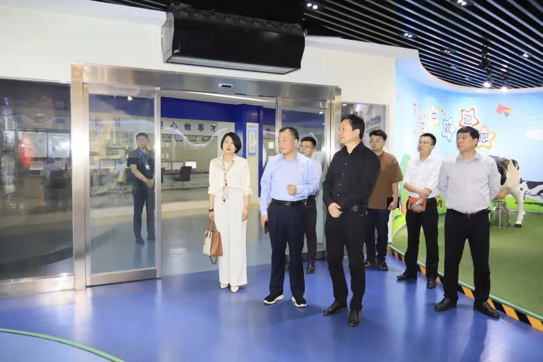 花花牛丨北京家音順達(dá)蒞臨花花牛乳業(yè)集團(tuán)參觀訪談 花花牛丨北京家音順達(dá)蒞臨花花牛乳業(yè)集團(tuán)參觀訪談