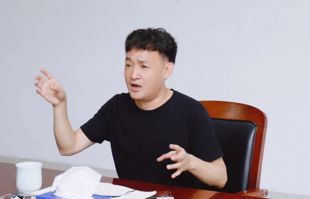 繼往開來 · 再創(chuàng)輝煌 | 花花牛乳業(yè)集團(tuán)召開9月營銷、養(yǎng)殖及飼料月度經(jīng)營工作會議