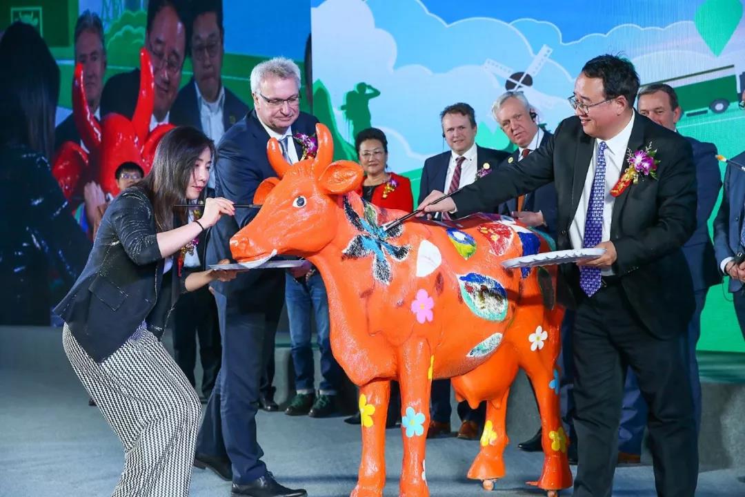 SDDDC走進(jìn)河南，看看花花牛的國(guó)際范兒！