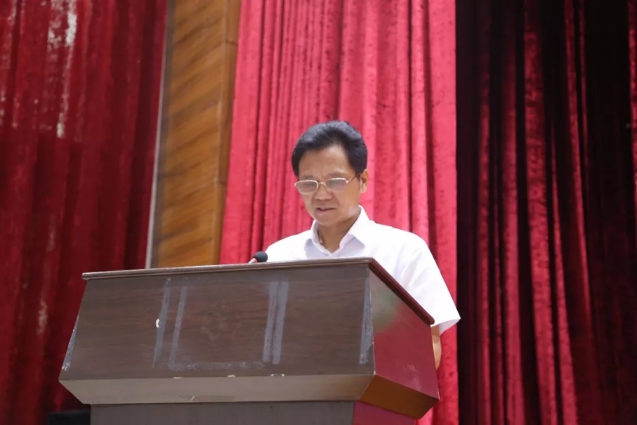 花花牛落實(shí)食品安全企業(yè)主體責(zé)任 積極踐行振興中國(guó)奶業(yè) 花花牛落實(shí)食品安全企業(yè)主體責(zé)任 積極踐行振興中國(guó)奶業(yè)