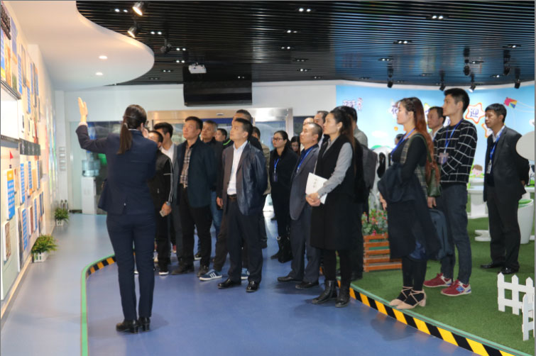 商界領袖俱樂部精英參訪花花牛！